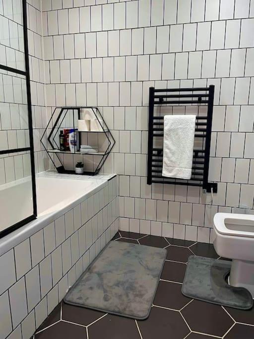 Cityzenretreat - Mezzanine Apartment Sleeps 4 Sheffield City Centre 외부 사진
