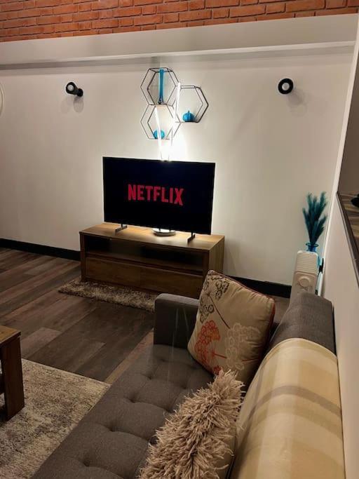 Cityzenretreat - Mezzanine Apartment Sleeps 4 Sheffield City Centre 외부 사진