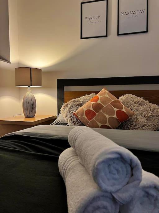 Cityzenretreat - Mezzanine Apartment Sleeps 4 Sheffield City Centre 외부 사진